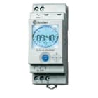 FINDER - Interruptor horario digital SERIE 12, NFC, ancho 35mm, 1 contacto conmutado 16A, 110/230V AC/DC reserva de marcha