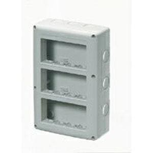 GEWISS - Contenedor protegido con 4x3 módulos gris RAL 7035 apto para aparatos IP40