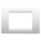 GEWISS - Placa Virna 3 módulos en tecnopolímero blanco nube acabado brillante