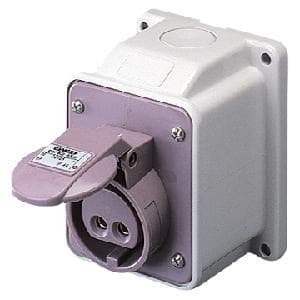 GEWISS - Base fija de empotrar a 10° conexionado de tornillo 3P 32A 20-25V/40-45V 50-60Hz 10h blanco