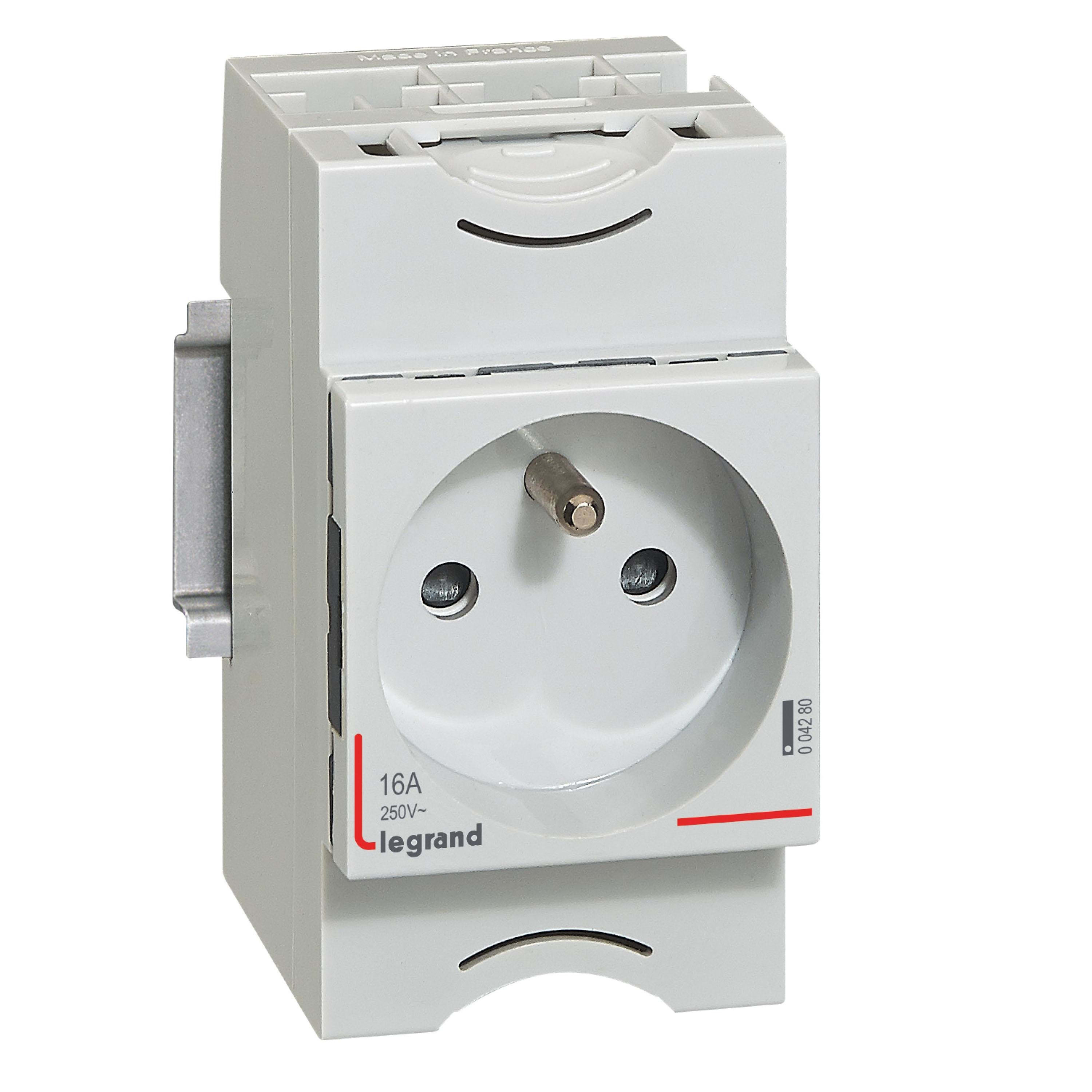 LEGRAND - Toma de corriente - 10/16A - 250 V~ - 2P+T saliente - con obturador