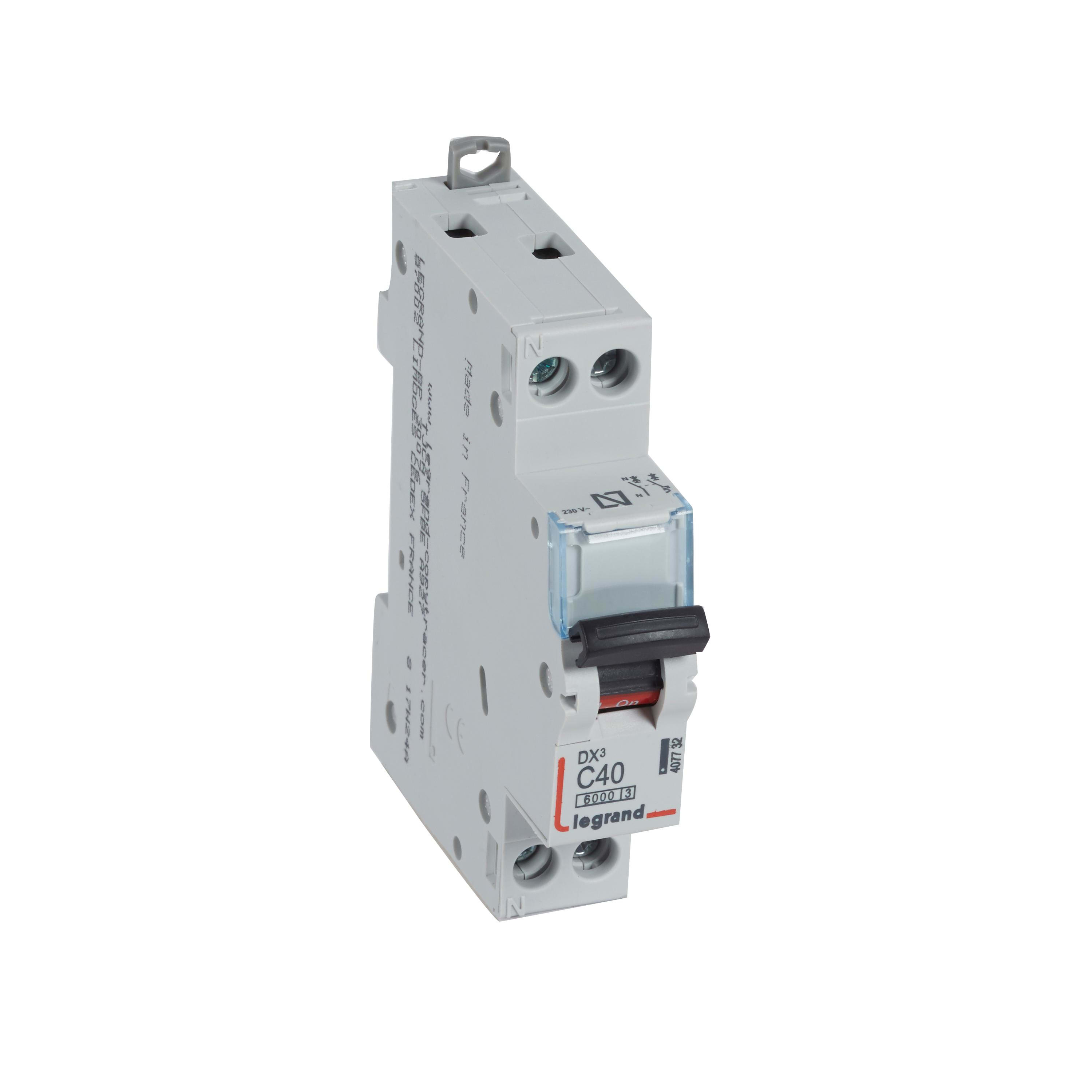 LEGRAND - Magnetotérmico DX³ 6000/10 kA - 1P+N - 230 V~ - 40A - curva C - 1 módulo