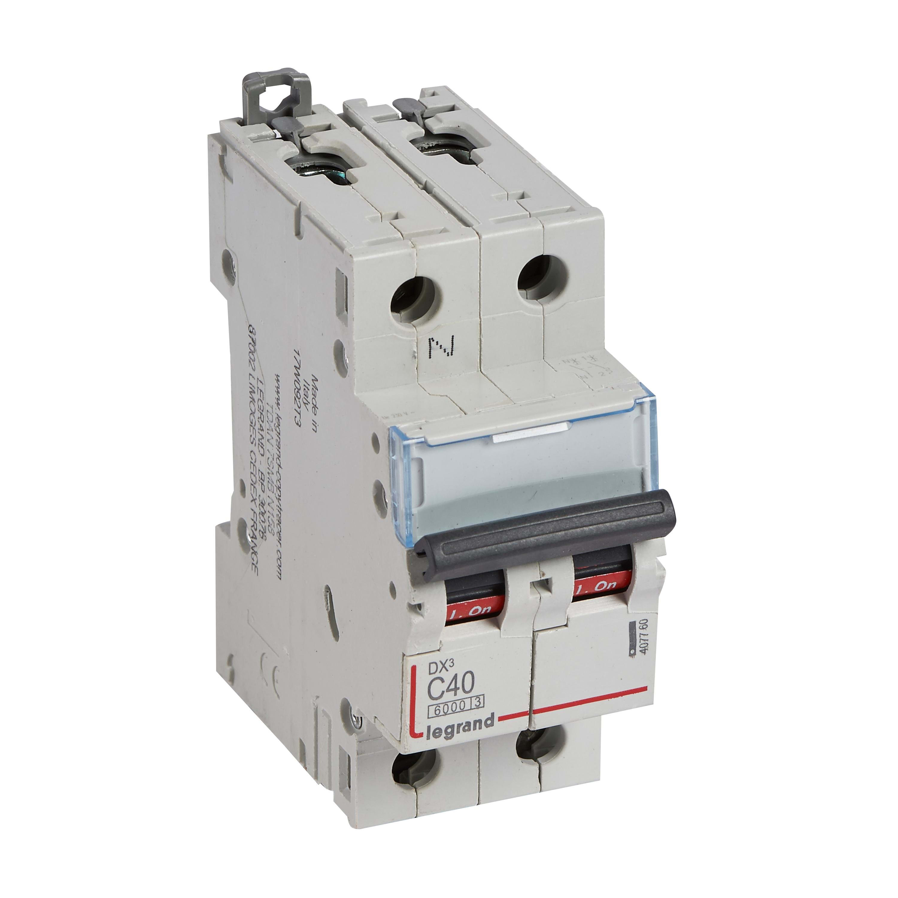 LEGRAND - Magnetotérmico DX³ 6000/10kA - 1P+N - 230V~ - 40A - curva C