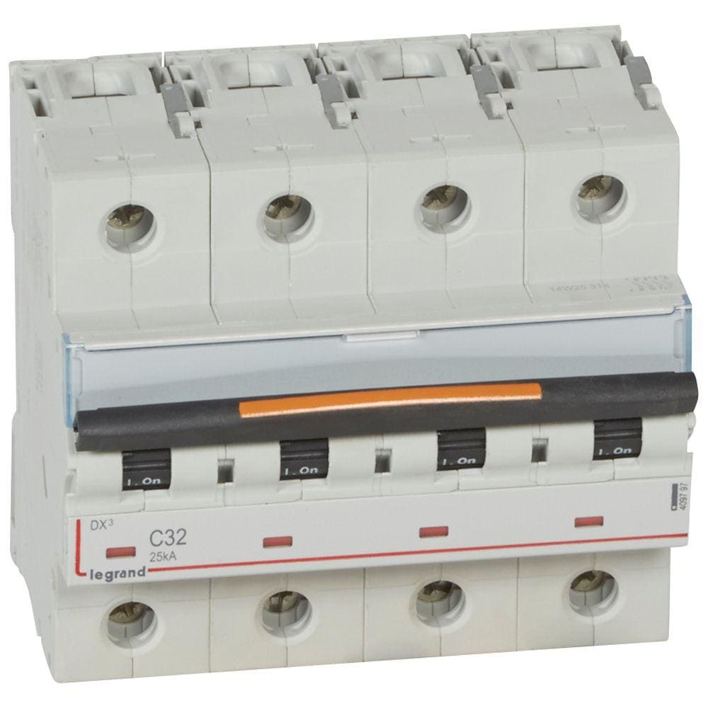 LEGRAND - Magnetotérmico DX³ 25kA - 4P - 400V~ - 32A - curva C