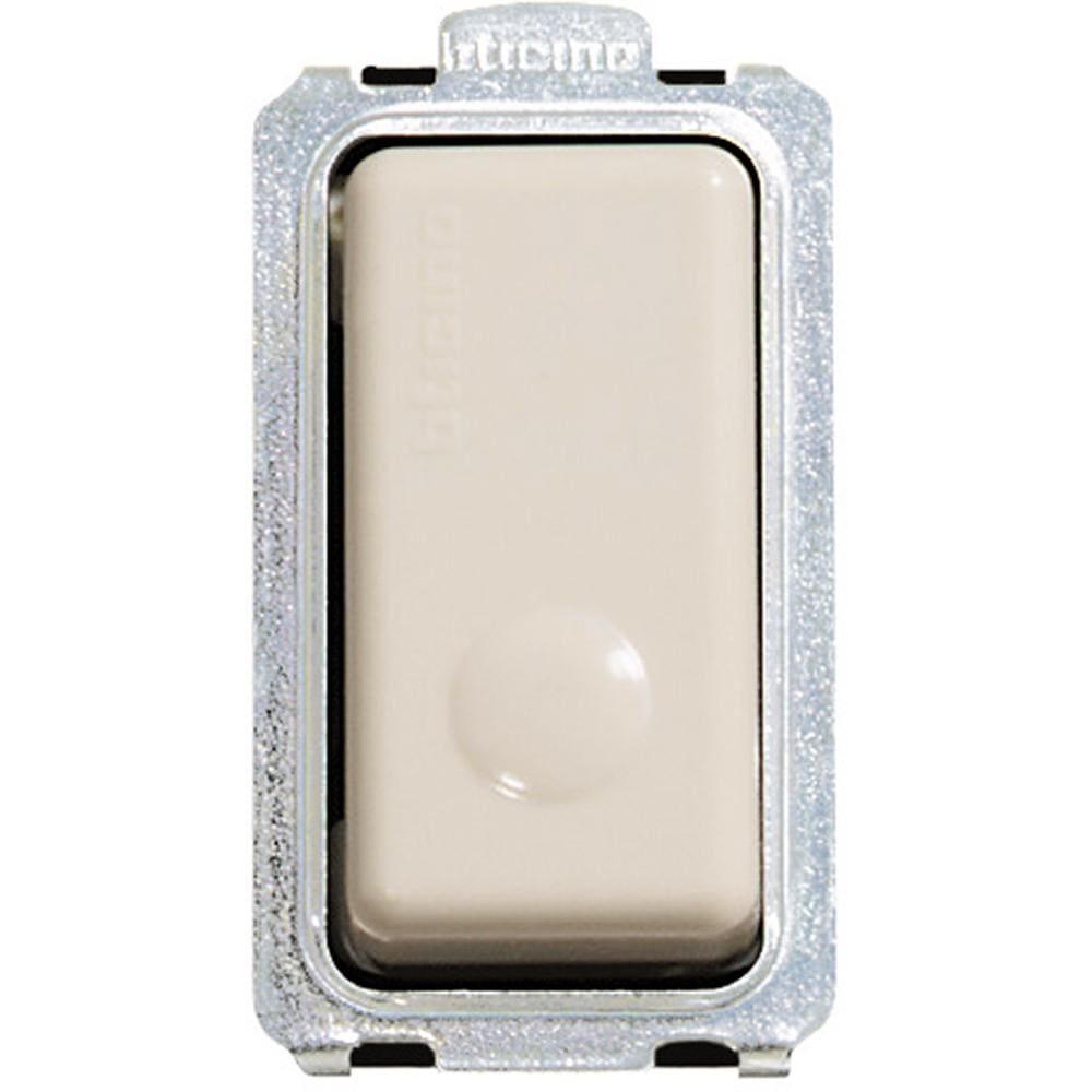 BTICINO - Pulsador luminoso Magic 10A - 250 V~ - borne a tornillo - Marfil