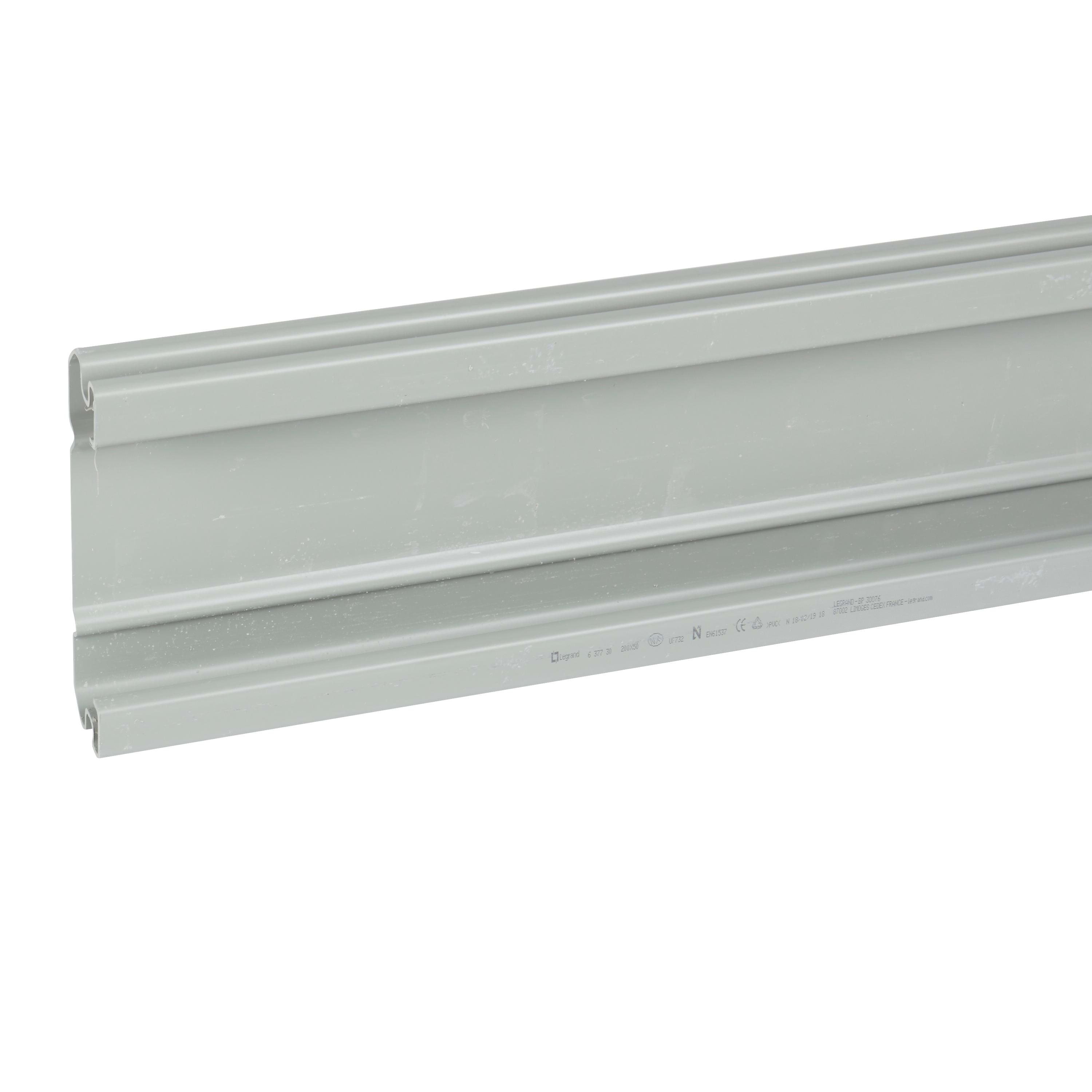 LEGRAND - Bandeja portacables OMEGA - 200x50 - Lisa - 3 mt - Gris RAL7030