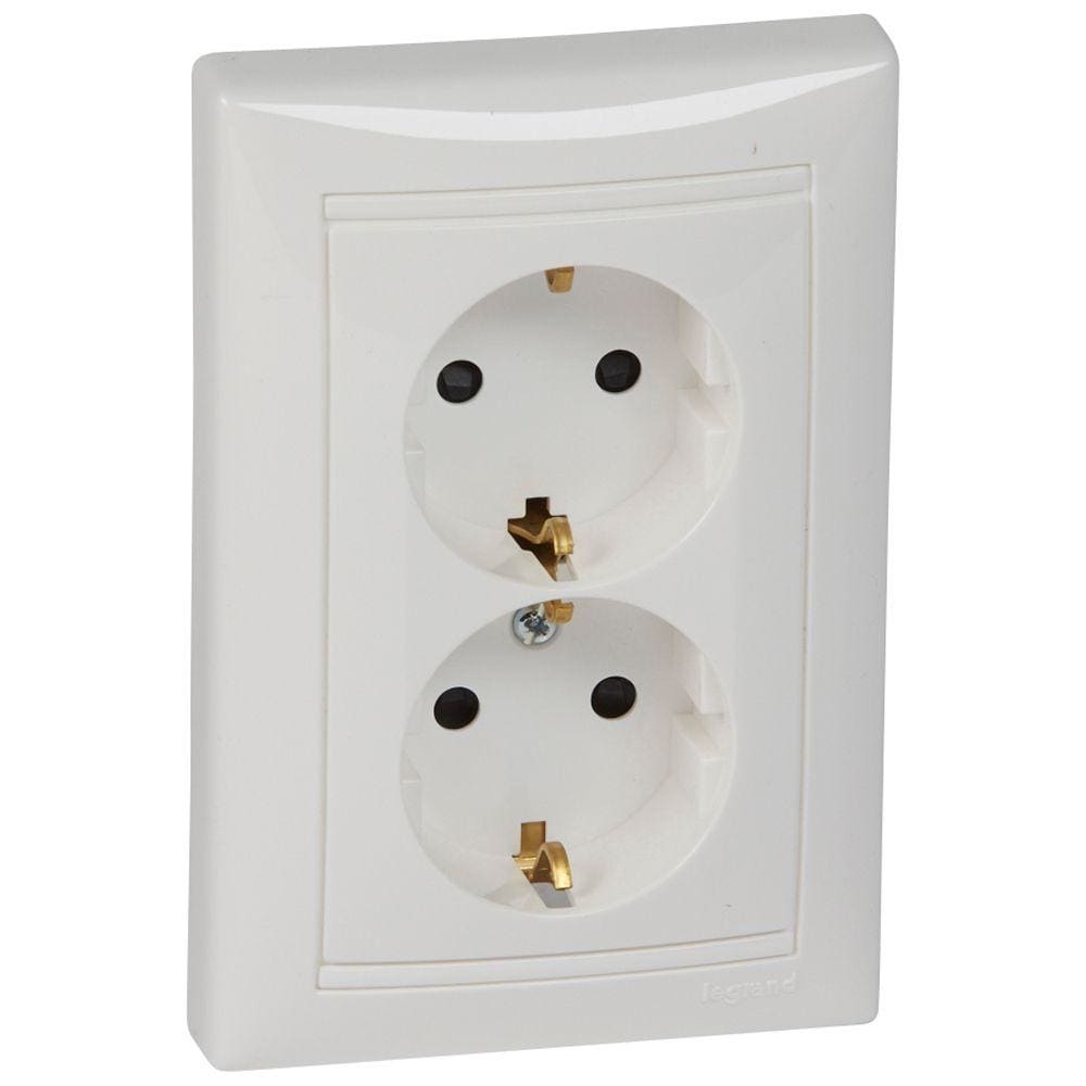 LEGRAND - Base de corriente Valena - 2x2P+T con obturadores - 16A/230V - monobloc - Blanco