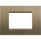 BTICINO - Placa embellecedora Livinglight de color Square - 3 módulos