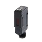 OMRON - Sensor plástico CC 3 hilos espejo 2m vertical PNP M12