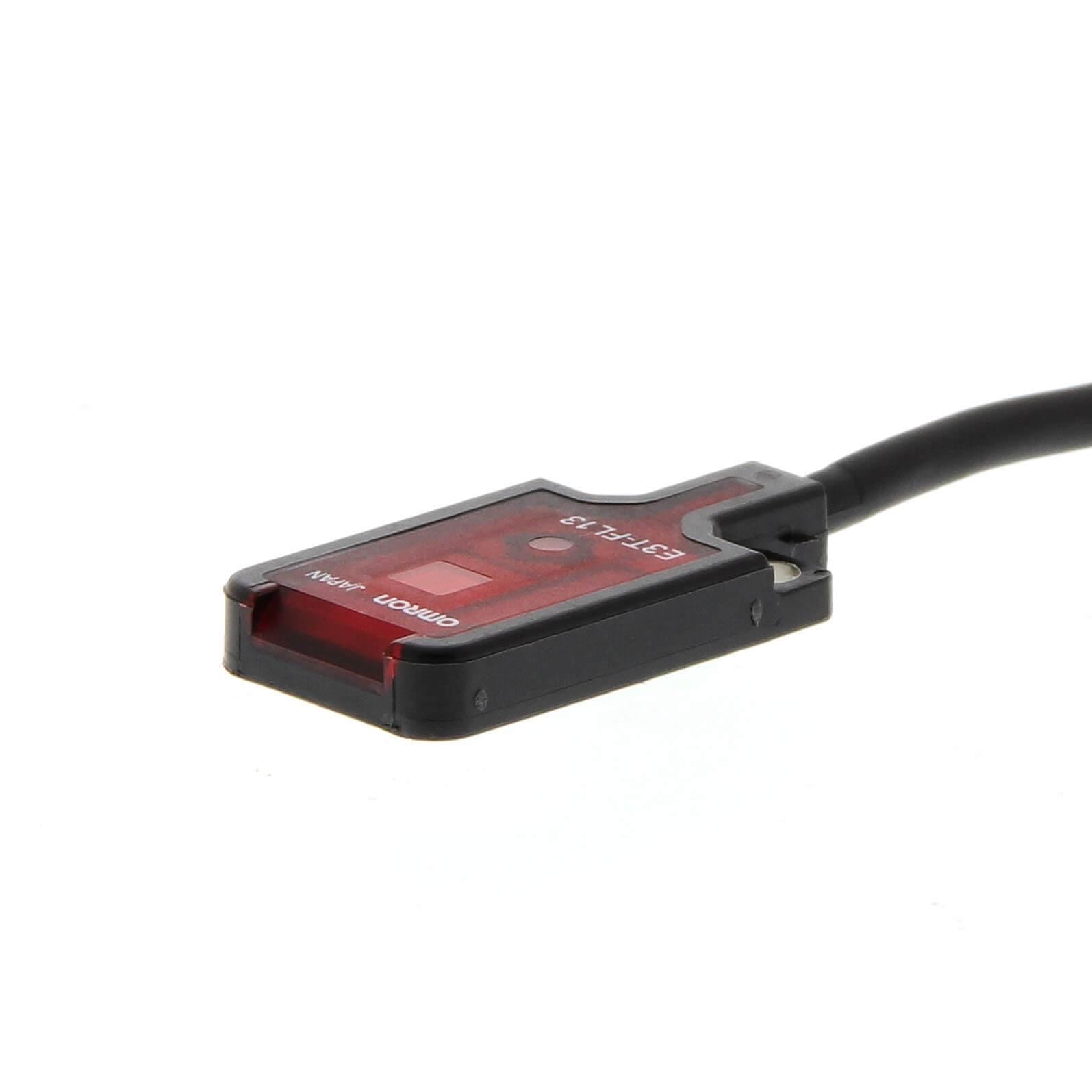 OMRON - FOTOCELULA 3h BGS 15mm PLANA PNP LUZ