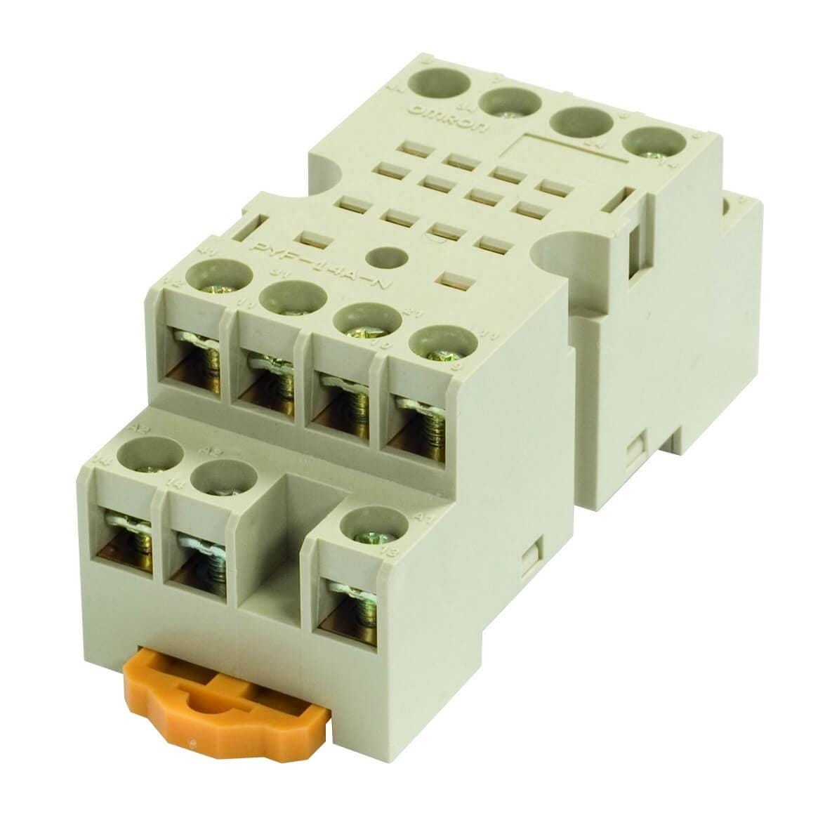 OMRON - PYF14A-N  BASE MY CARRIL DIN 5A 15 PINES