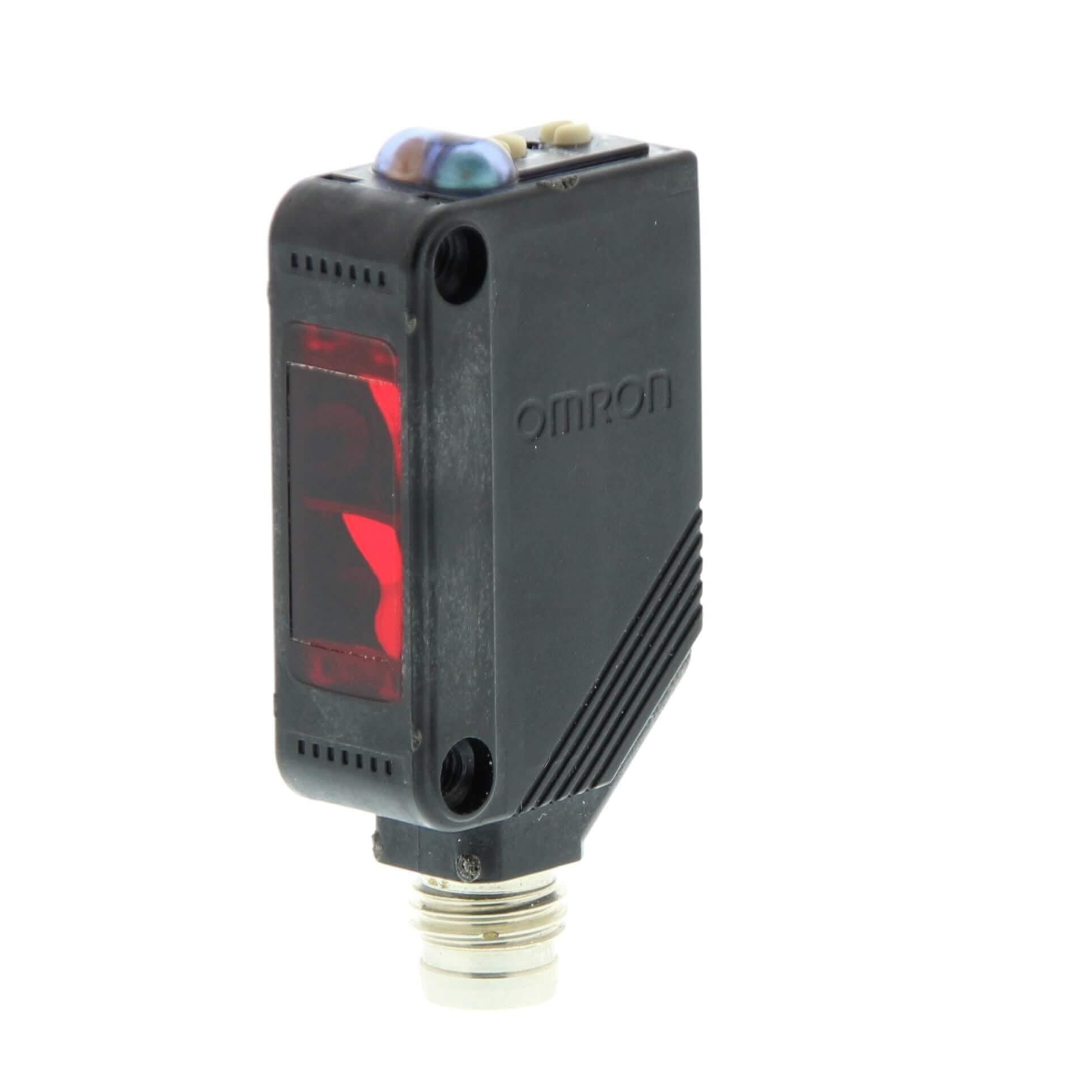 OMRON - E3Z-B87  OBJETOS TP CC 3H EPJO.2M PNP M8