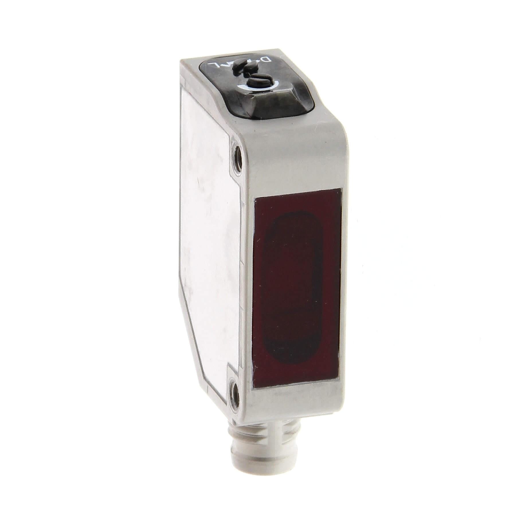 OMRON - Fotocélula metálica CC 3h espejo 0,5m PNP M8