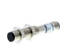 OMRON - Sensor metálico M12 CC 4h réflex 10cm PNP M12