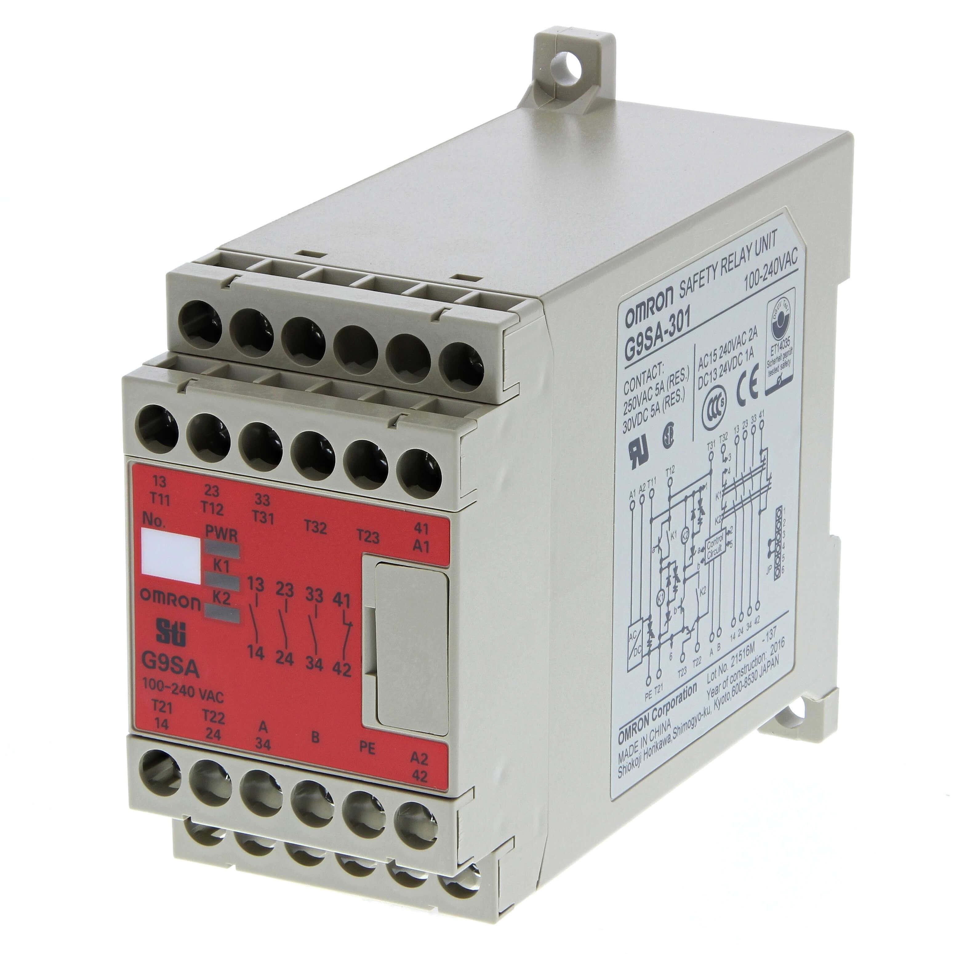 OMRON - Relé 3PST-NA SPST-NC 24V CA/CC