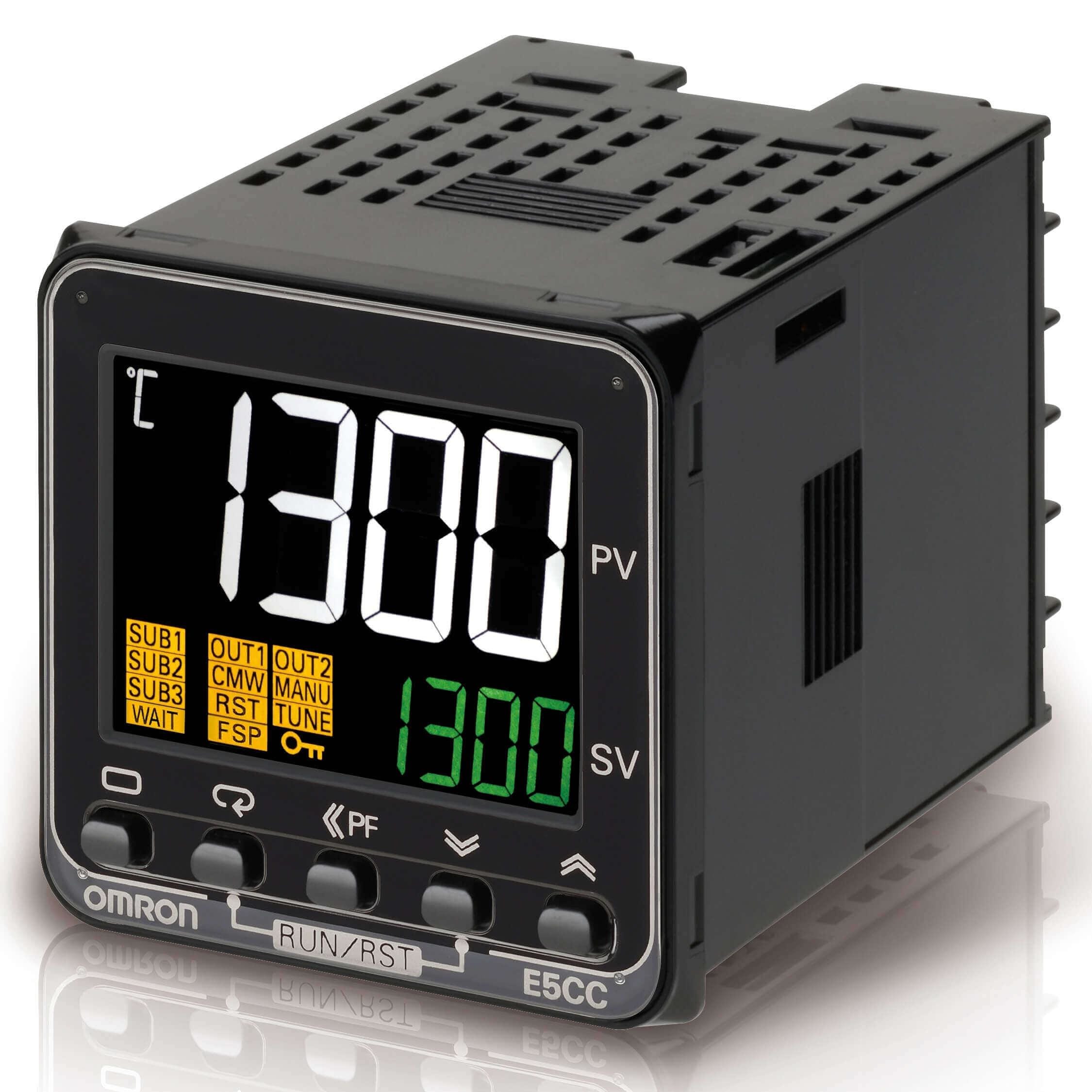 OMRON - E5CC-TRX3D5M-000  CONTROLADOR TEMP.RL.E5CCTRX3D5M000 48X48