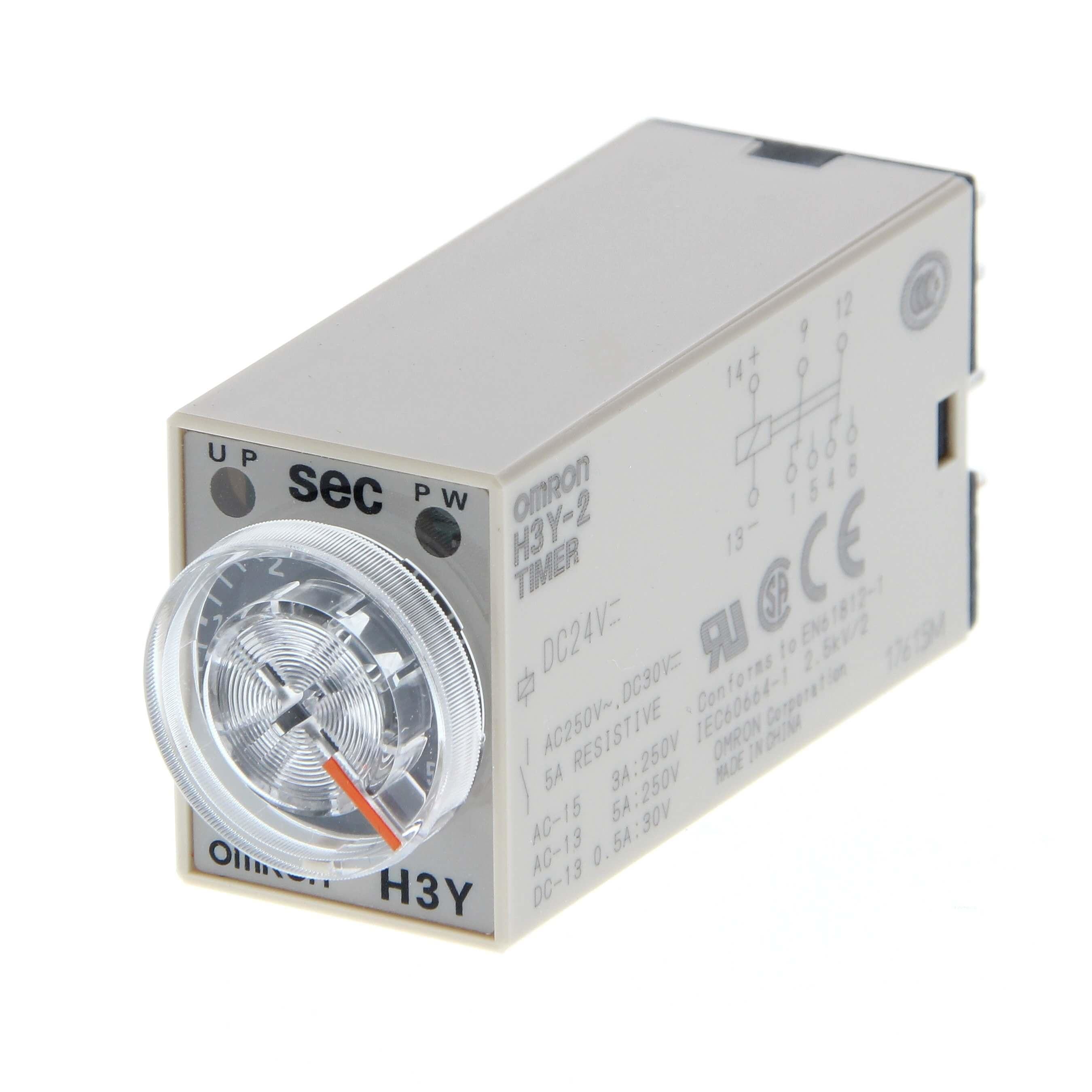 OMRON - Temporizador enchufable, 8 pin, retardo-ON, DPDT, 24V DC, 60 segundos
