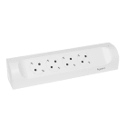 LEGRAND - Base múltiple en ángulo con 4 tomas rasantes 2P+T. Ideal para cocina. Instalación con adhesivo o tornillo. Color blanco. Sin cable