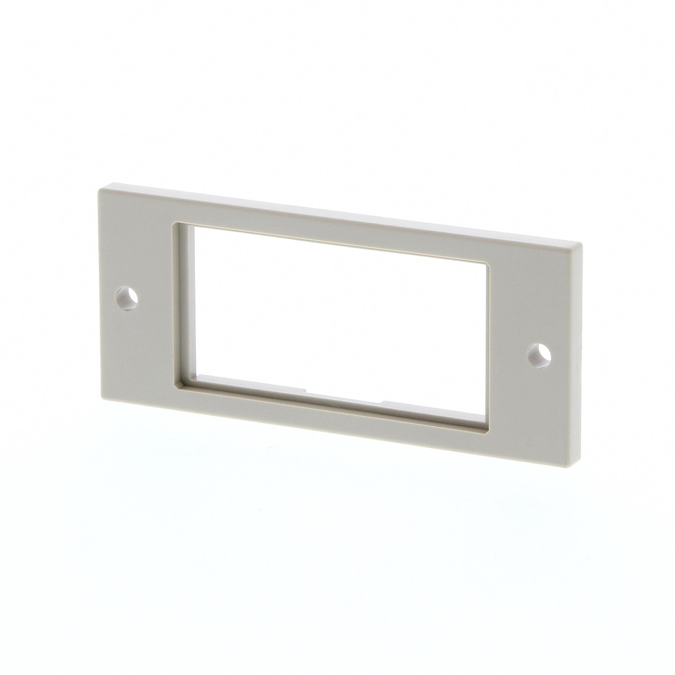 OMRON - Y92F-75  ADAPTADOR PARA MONTAJE PANEL 24X48/31X72