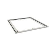 HAGER - PLACA INFERIOR PASACABLES ABIERTA,QUADRO