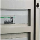Schneider Electric - Base empotrar interruptor bloqueo con DIN U 200-250V 3P+N