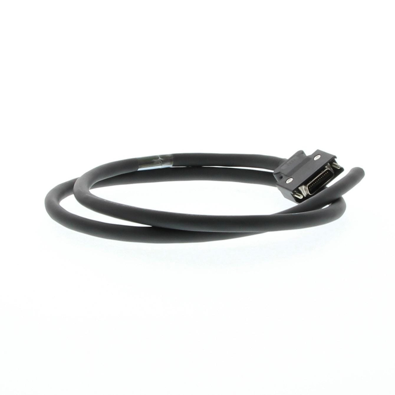 OMRON - R7A-CPB001S  CABLE PROPÓSITO GRAL.1M P/SERVO CN1