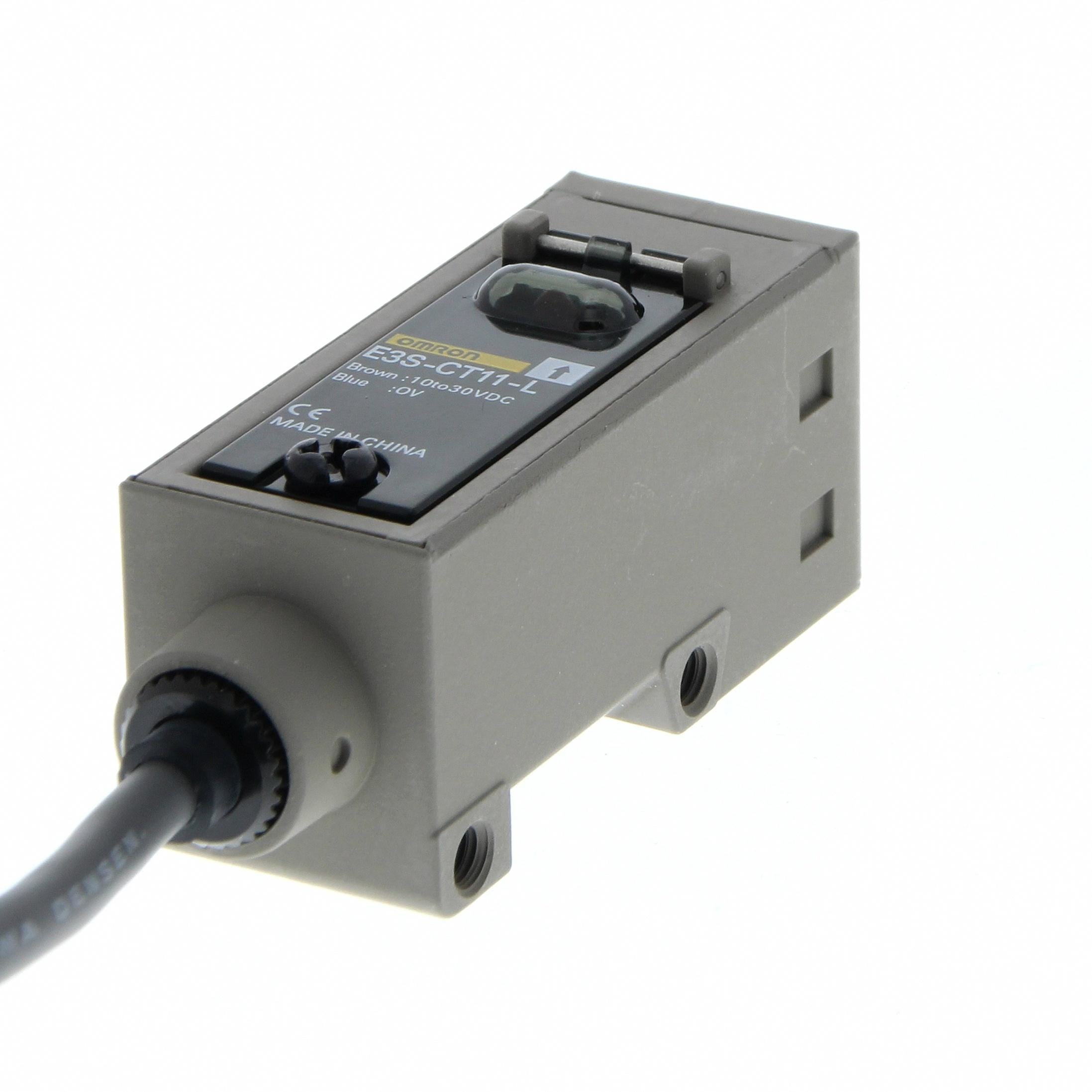 OMRON - Robusta cc 3h Barrera 30m Horiz. Cable 5m Emisor