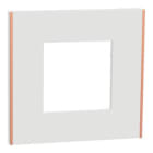 APC by Schneider Electric - Marco 1 Elemento Unica Deco Blanco/Cobre