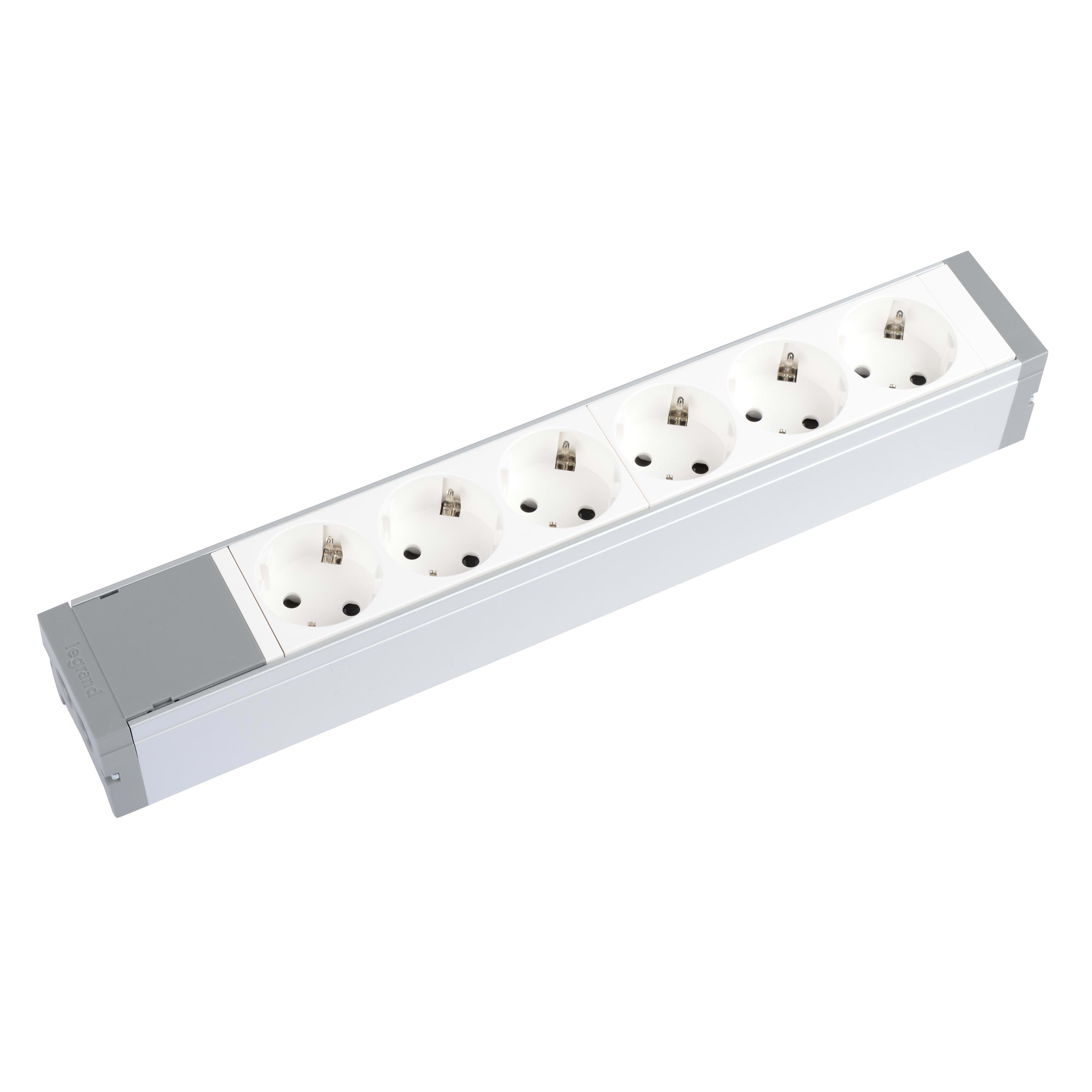 LEGRAND - Bloque de alimentación equipado con 6 bases Schuko 2P+T para cablear