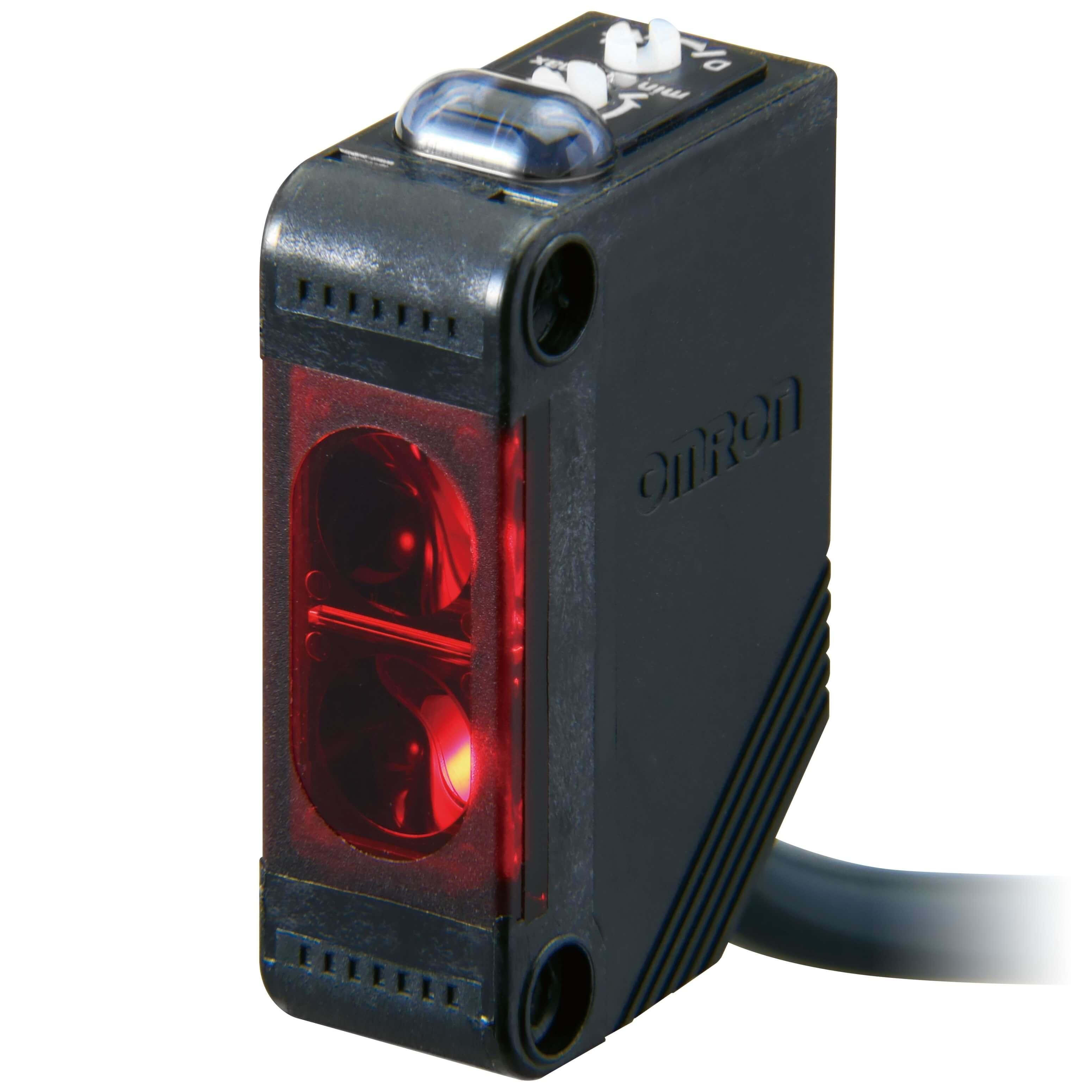 OMRON - Sensor fotoeléctrico Ecológica CC 3h espejo 4m PNP cable 2m