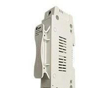 CRADY - Base unipolar cerrada para fusibles tamaño 10/14 x 85 ZRM GPV 1500V DC